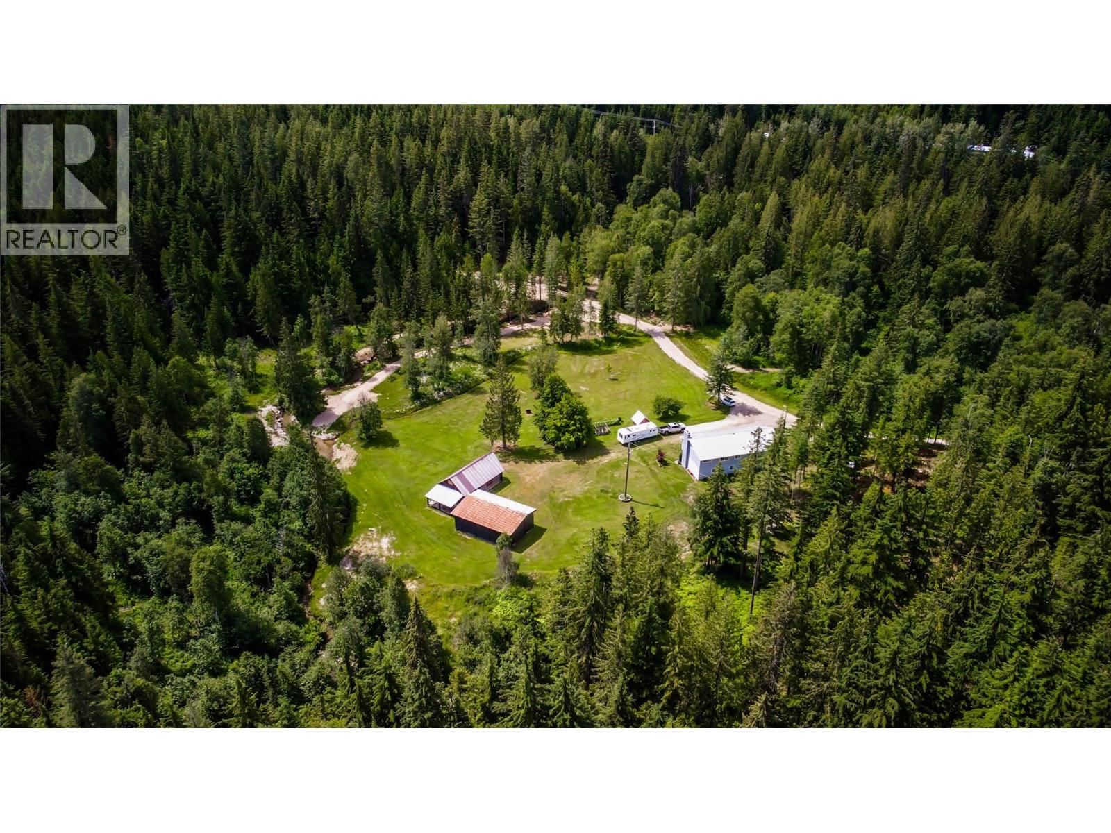 1750 Highway 23 South Highway South, Revelstoke, British Columbia V0E 2S0