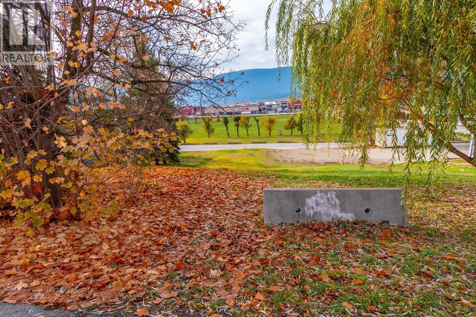 161 Shuswap Street Southwest, Salmon Arm, British Columbia V1E 4N2