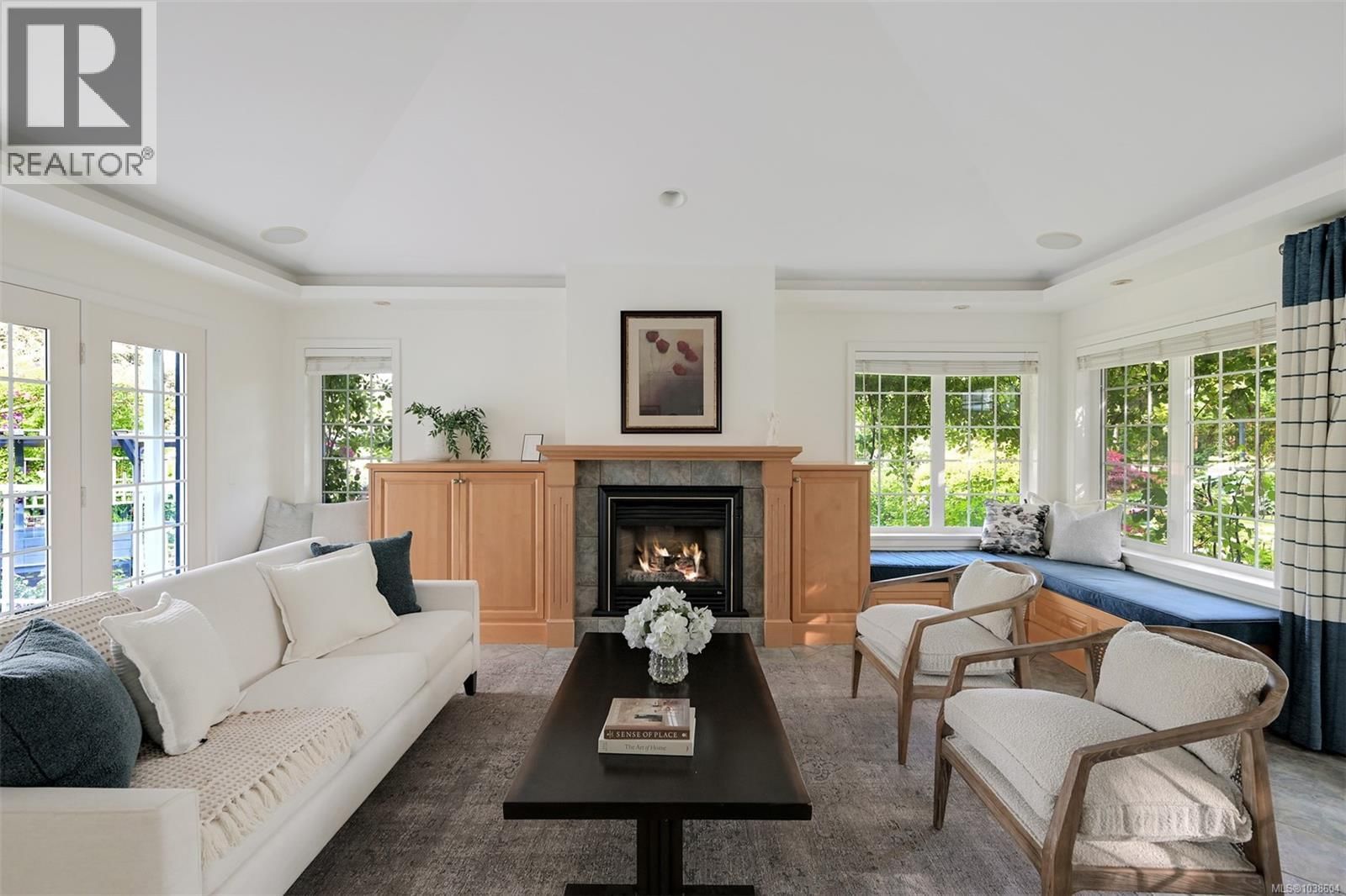 4005 Locarno Lane property photo