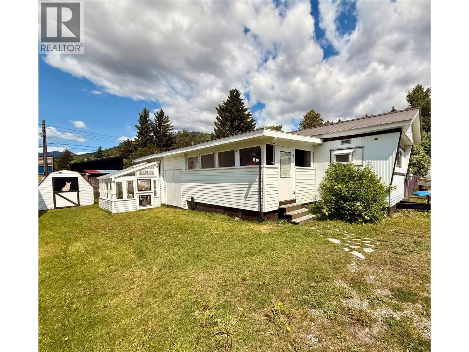 E10 60 COKATO Road property photo