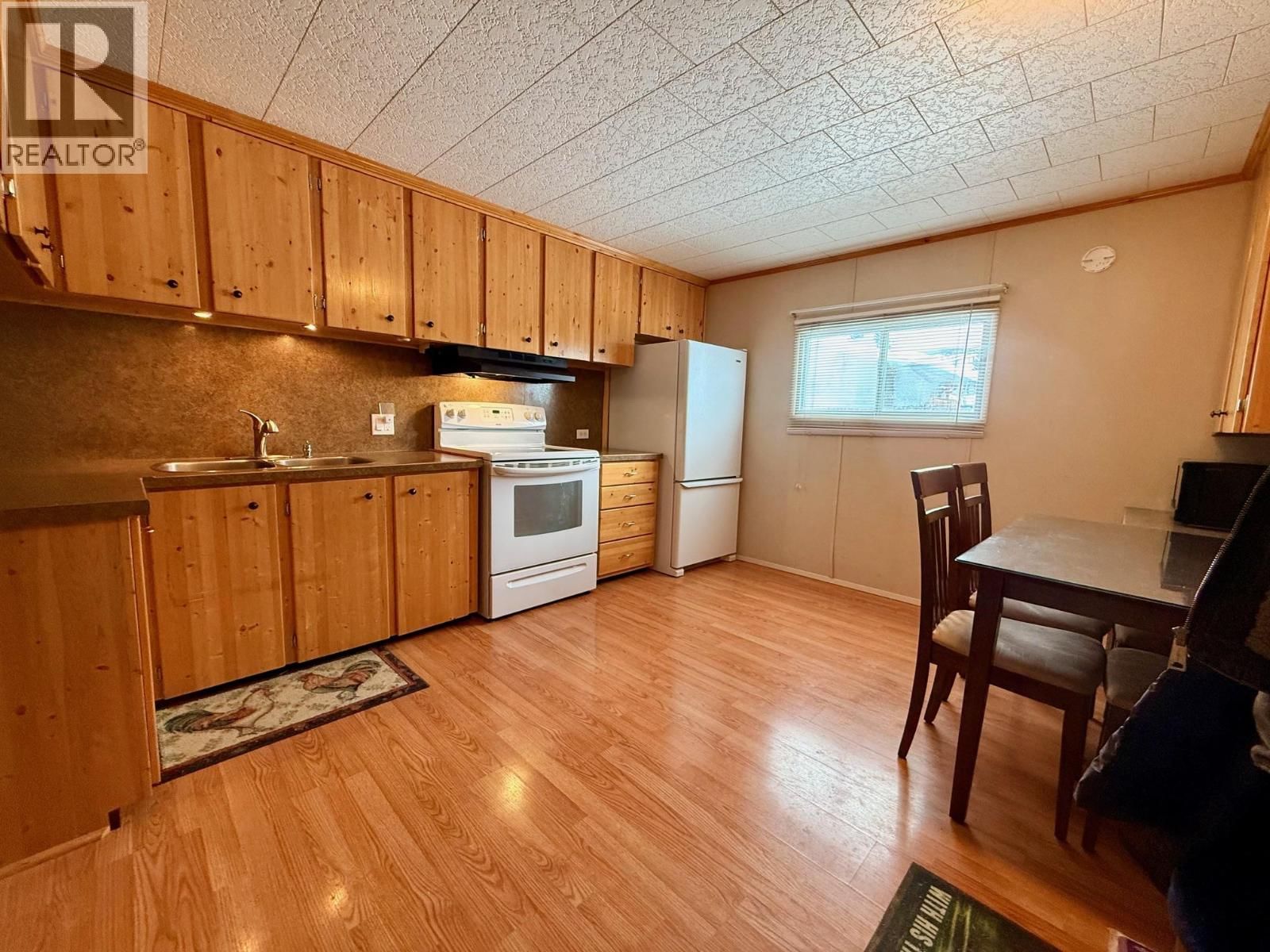 E10 60 COKATO Road property photo