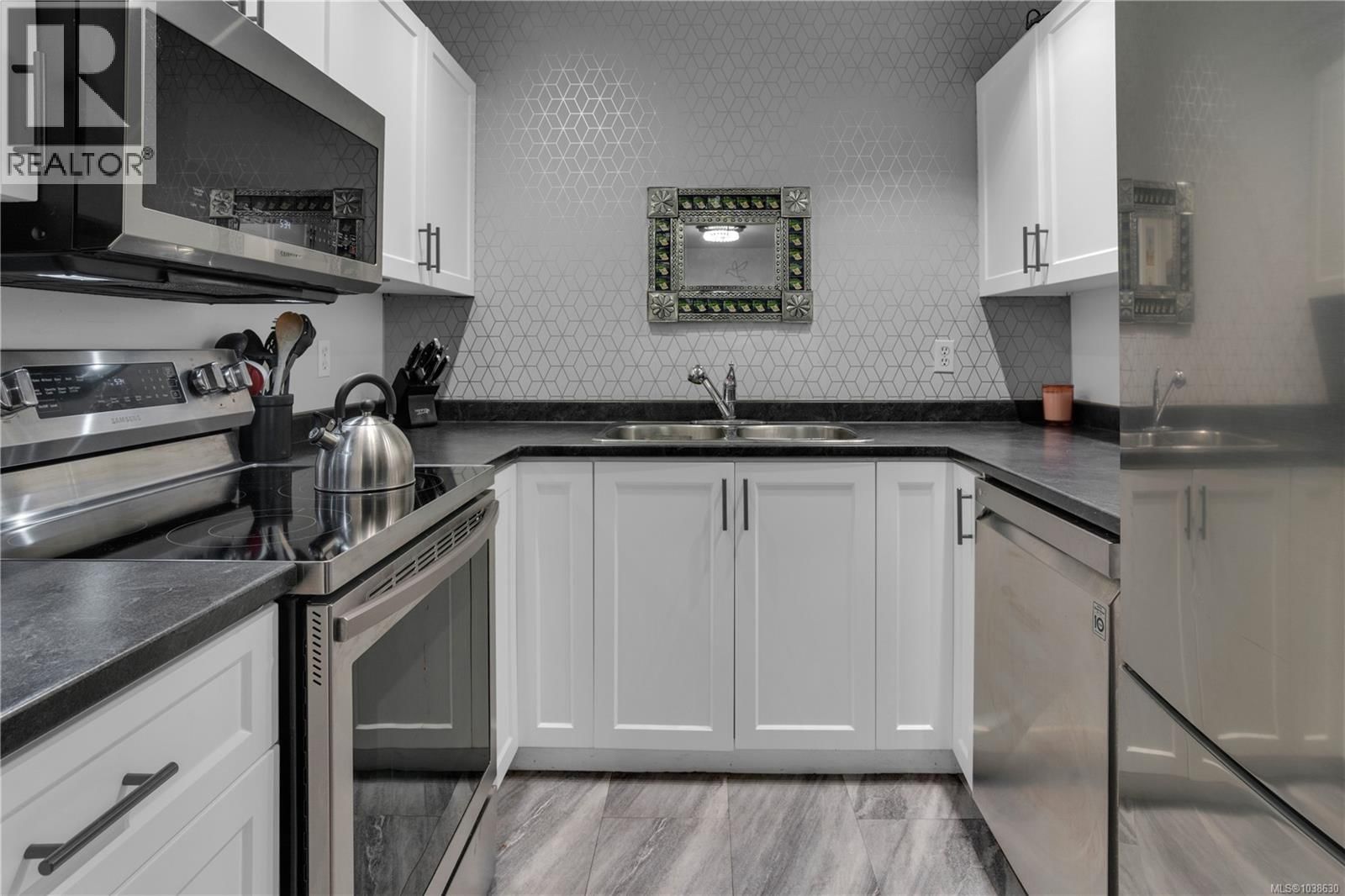 63 120 Finholm Street property photo