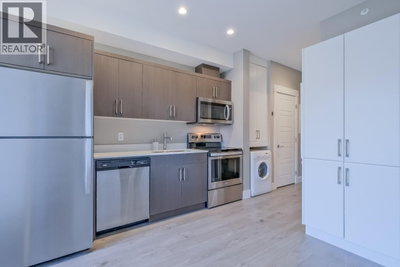 925 Leon Avenue | Kelowna British Columbia | Slide Image Six