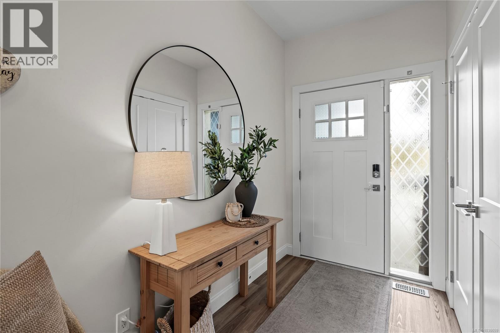 907 Park Avenue property photo