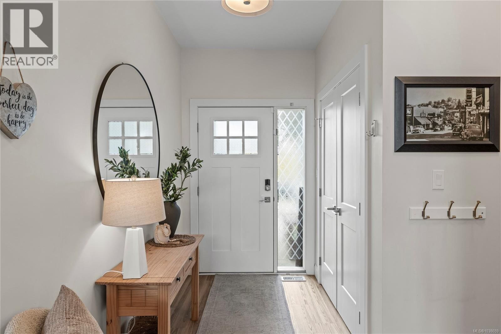 907 Park Avenue property photo