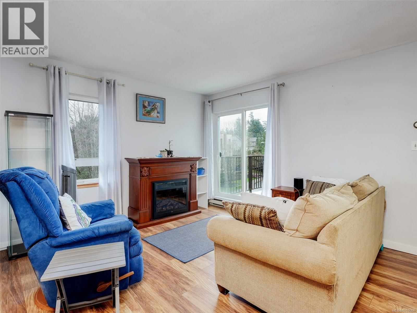 406 3258 Alder Street property photo