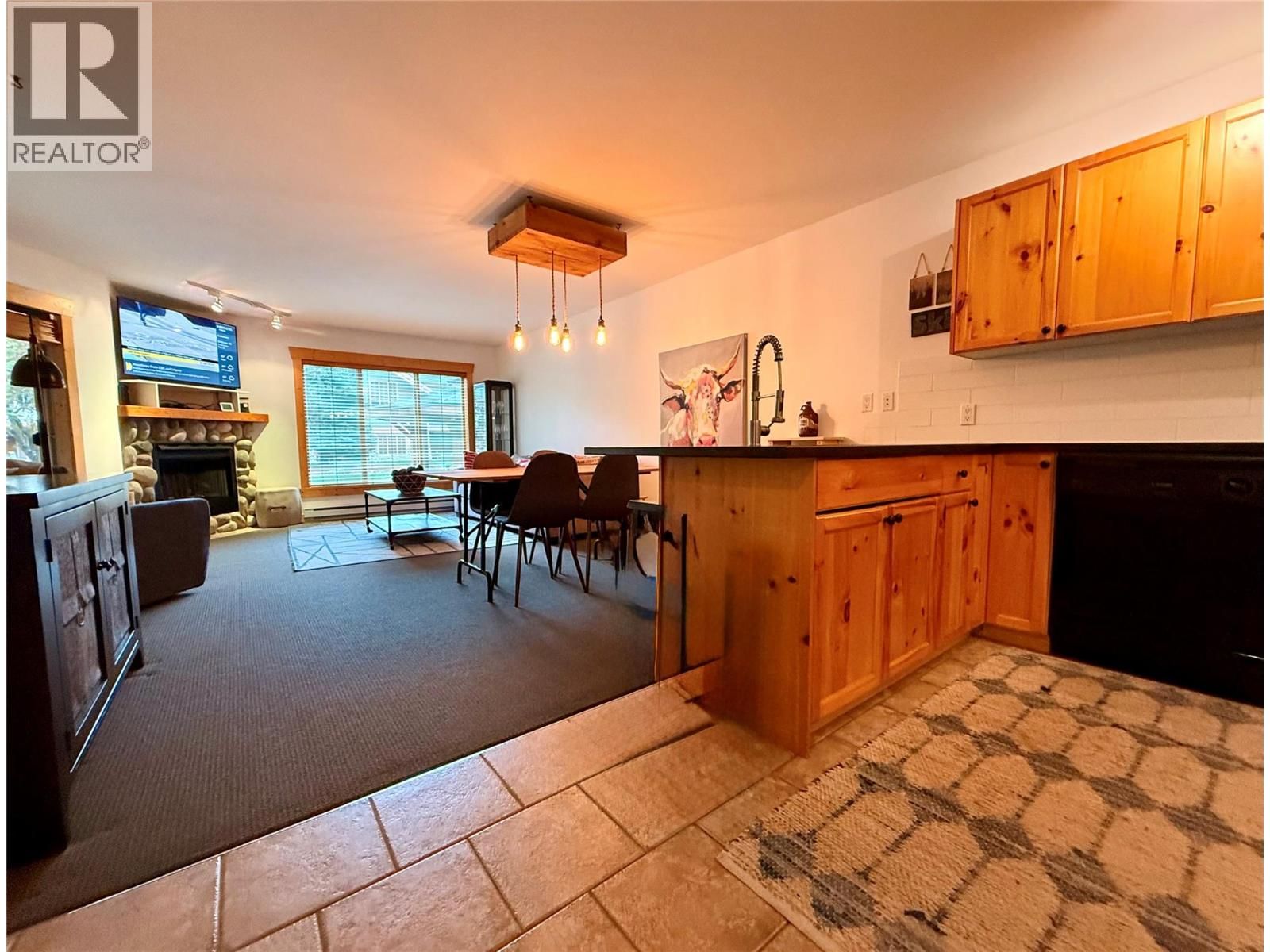 103 34 RIVERMOUNT Place property photo