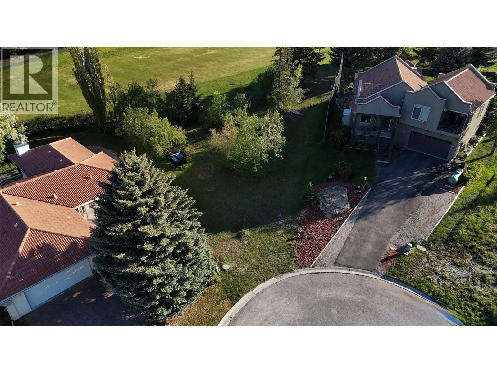 5113 Riverview Close, Fairmont Hot Springs, British Columbia V0B 1L1