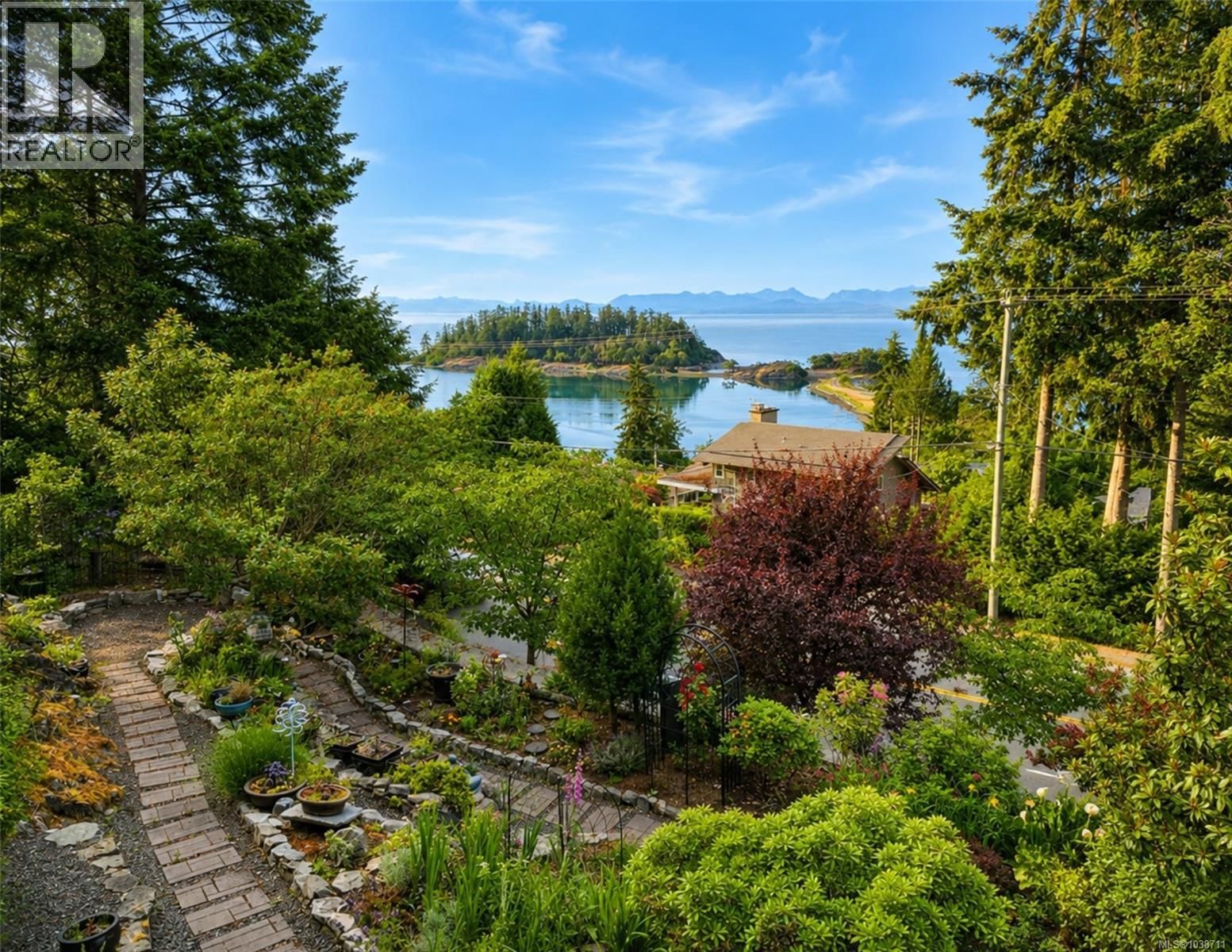3583 Hammond Bay Road property photo