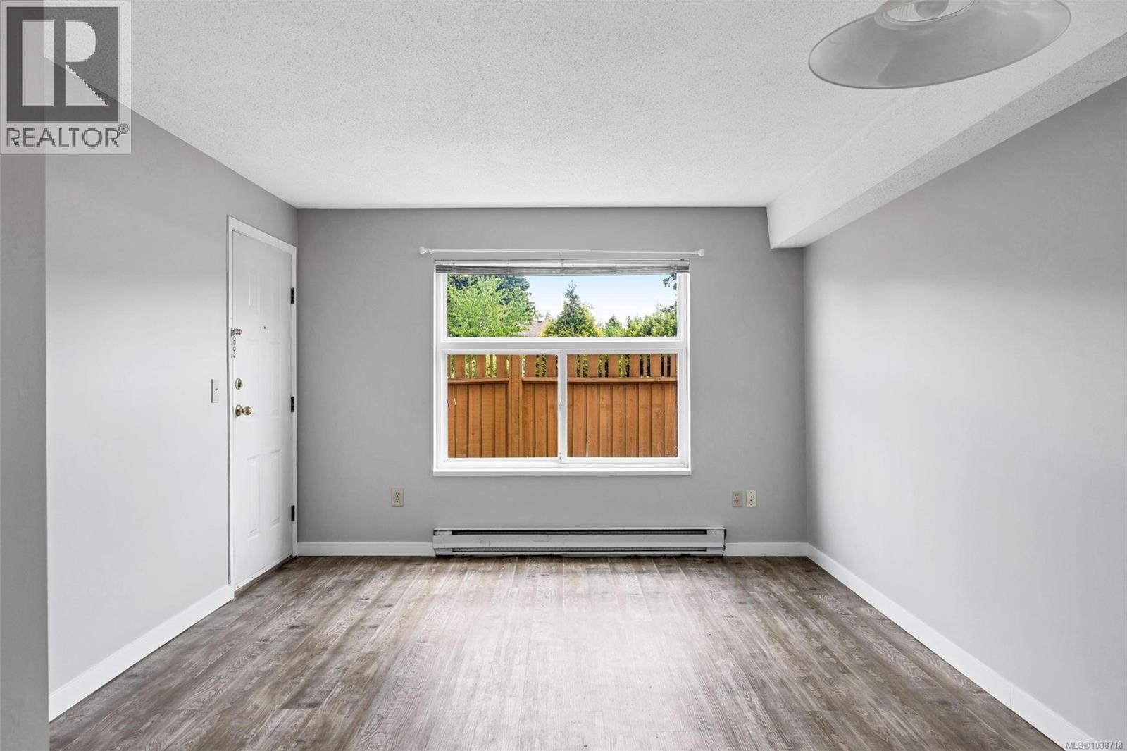111 3215 Cowichan Lake Road property photo