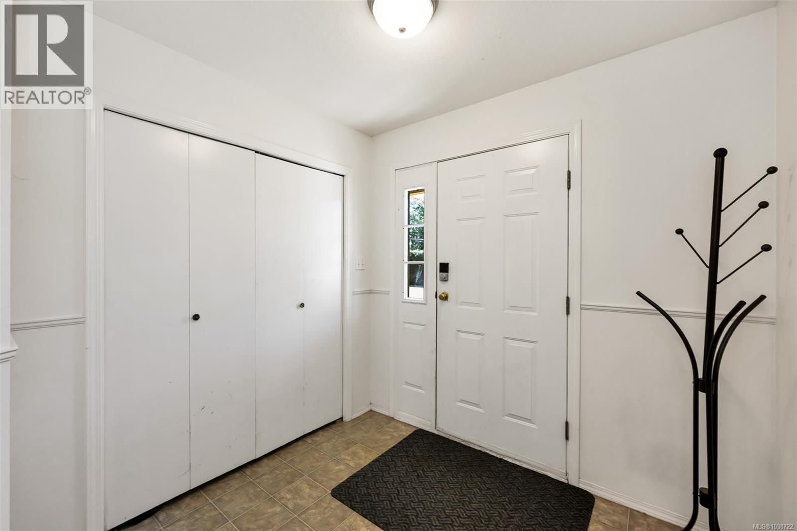 B 235 North Shore Road property photo