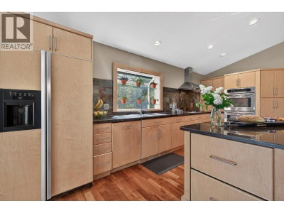 3929 Gallaghers Circle | Kelowna British Columbia | Slide Image Eighteen
