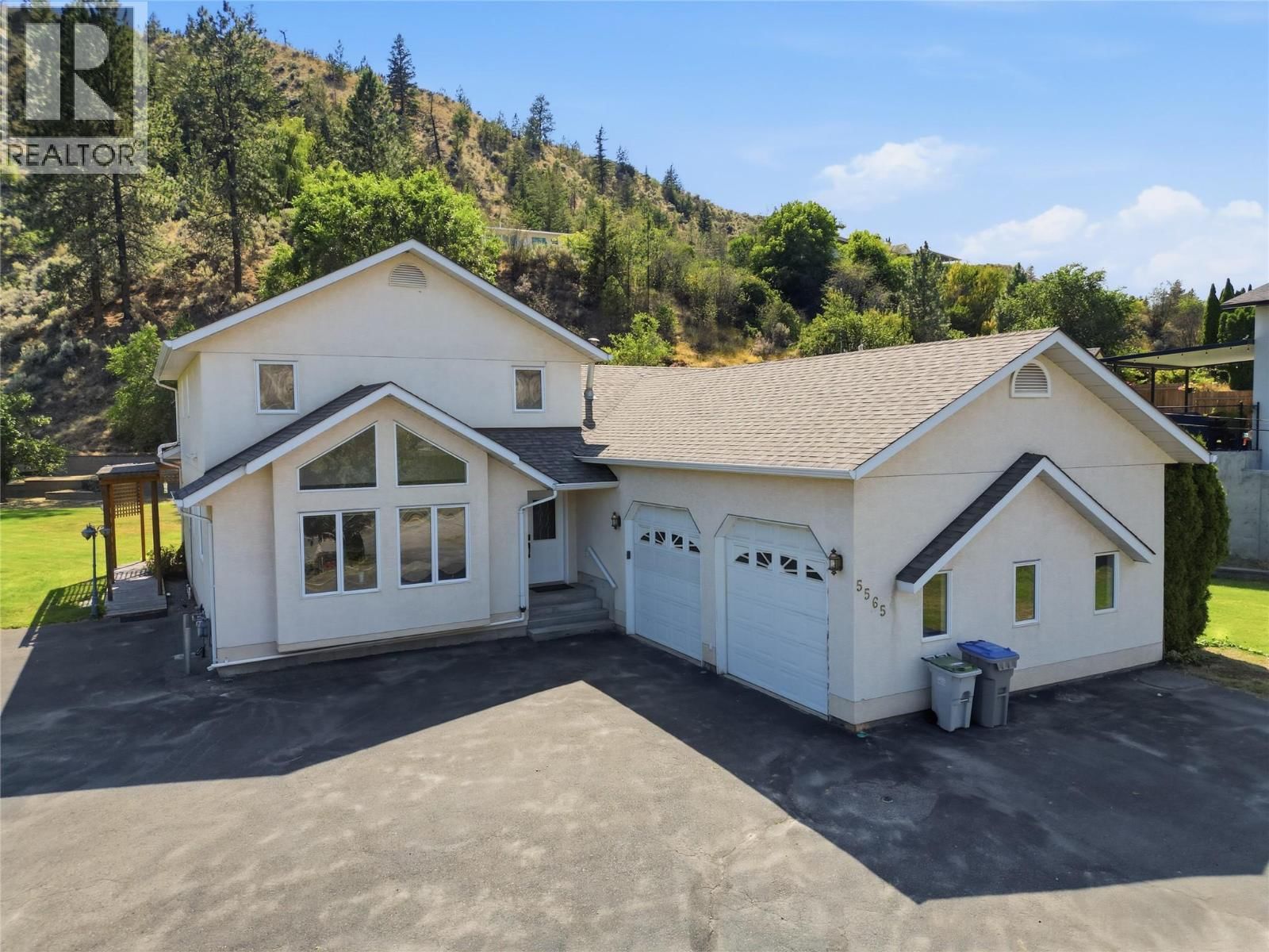 5565 Dallas Drive, Kamloops, British Columbia V2C 4W9