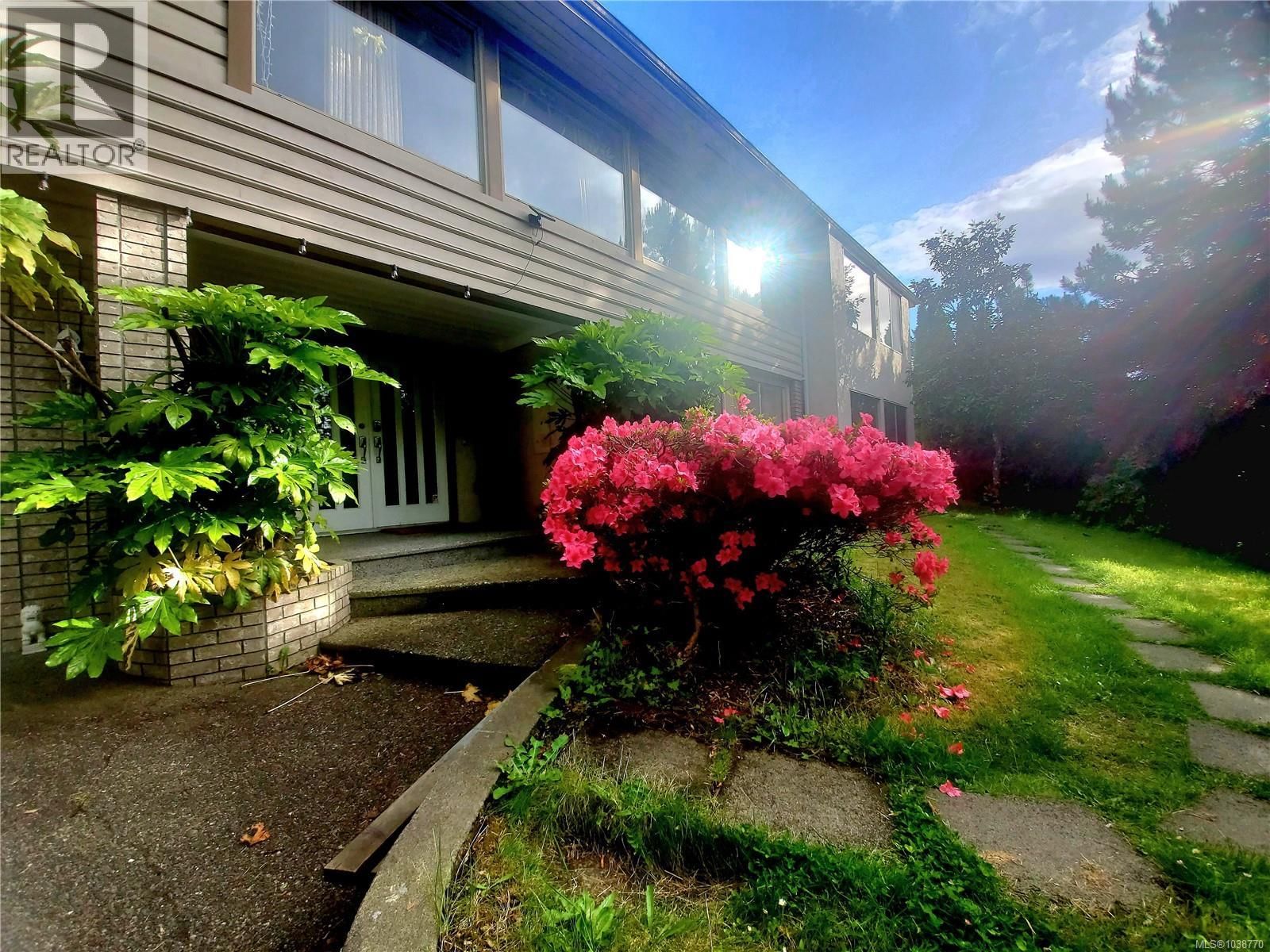 4355 Emily Carr Drive property photo