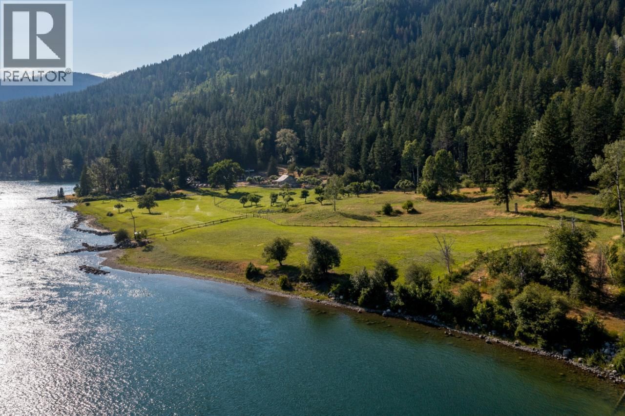 6302 MARSDEN Road, Nelson, British Columbia V1L 6X9
