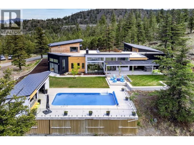 879 Deer Drive | Kamloops British Columbia | Slide Image Two