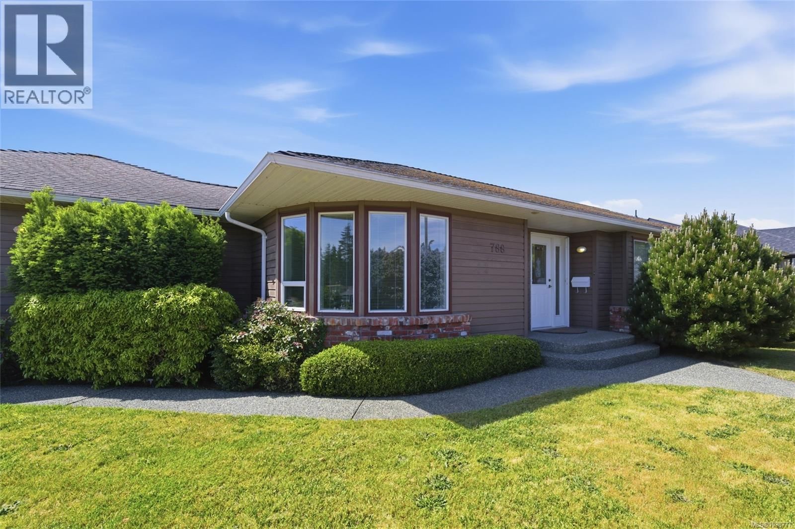 788 Stanhope Road property photo