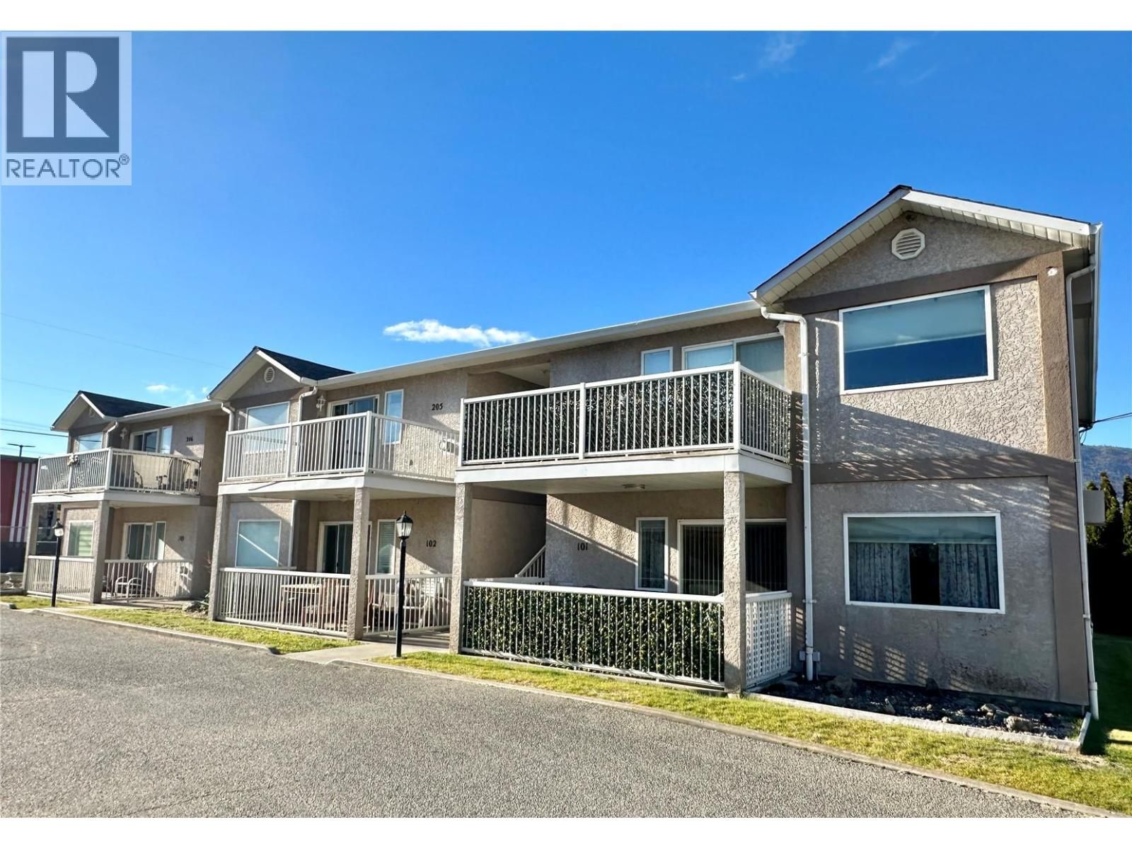 6201 Maple Drive, Osoyoos, British Columbia V0H 1V3