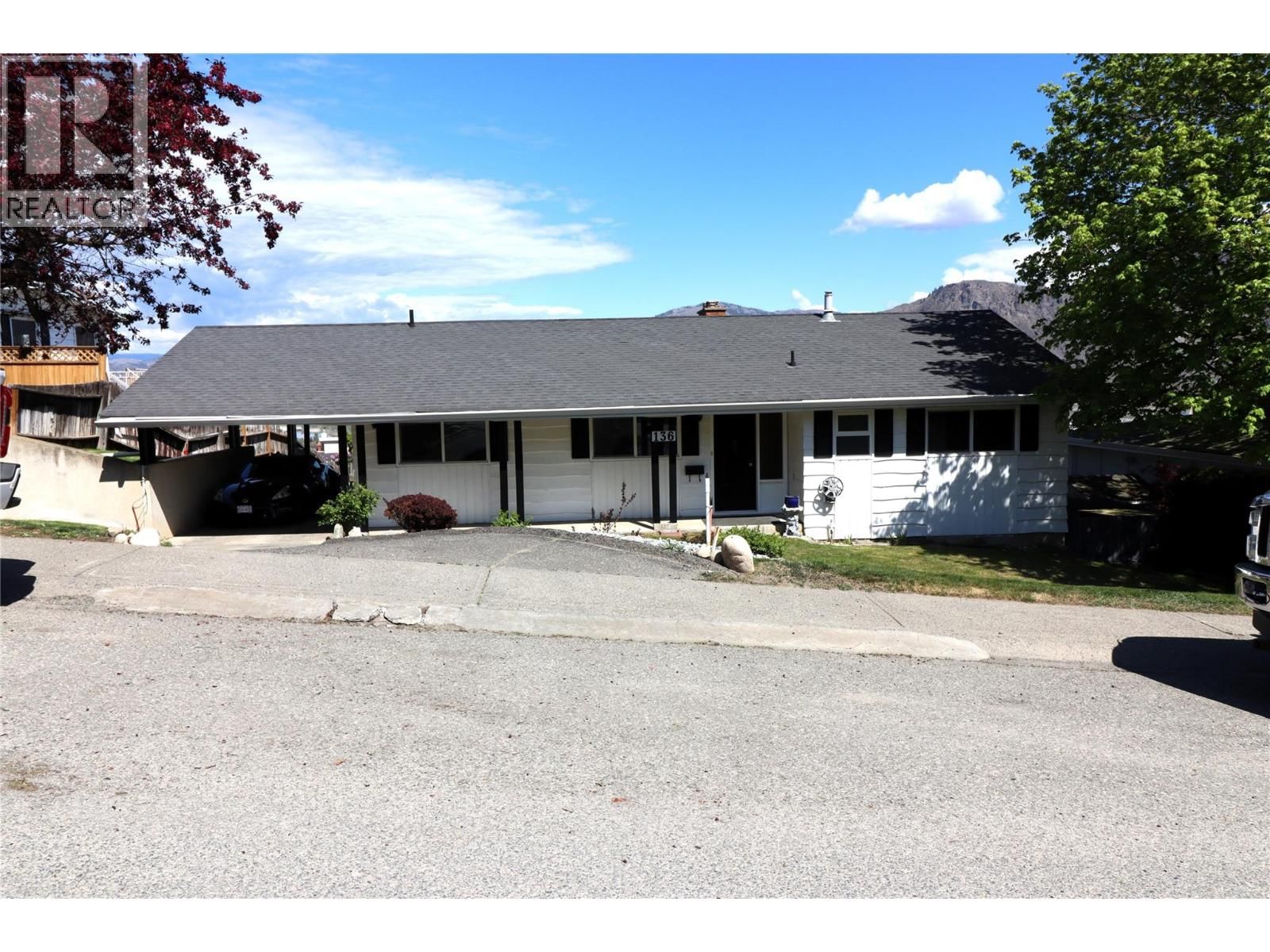 136 Greenstone Drive, Kamloops, British Columbia V2C 1N5