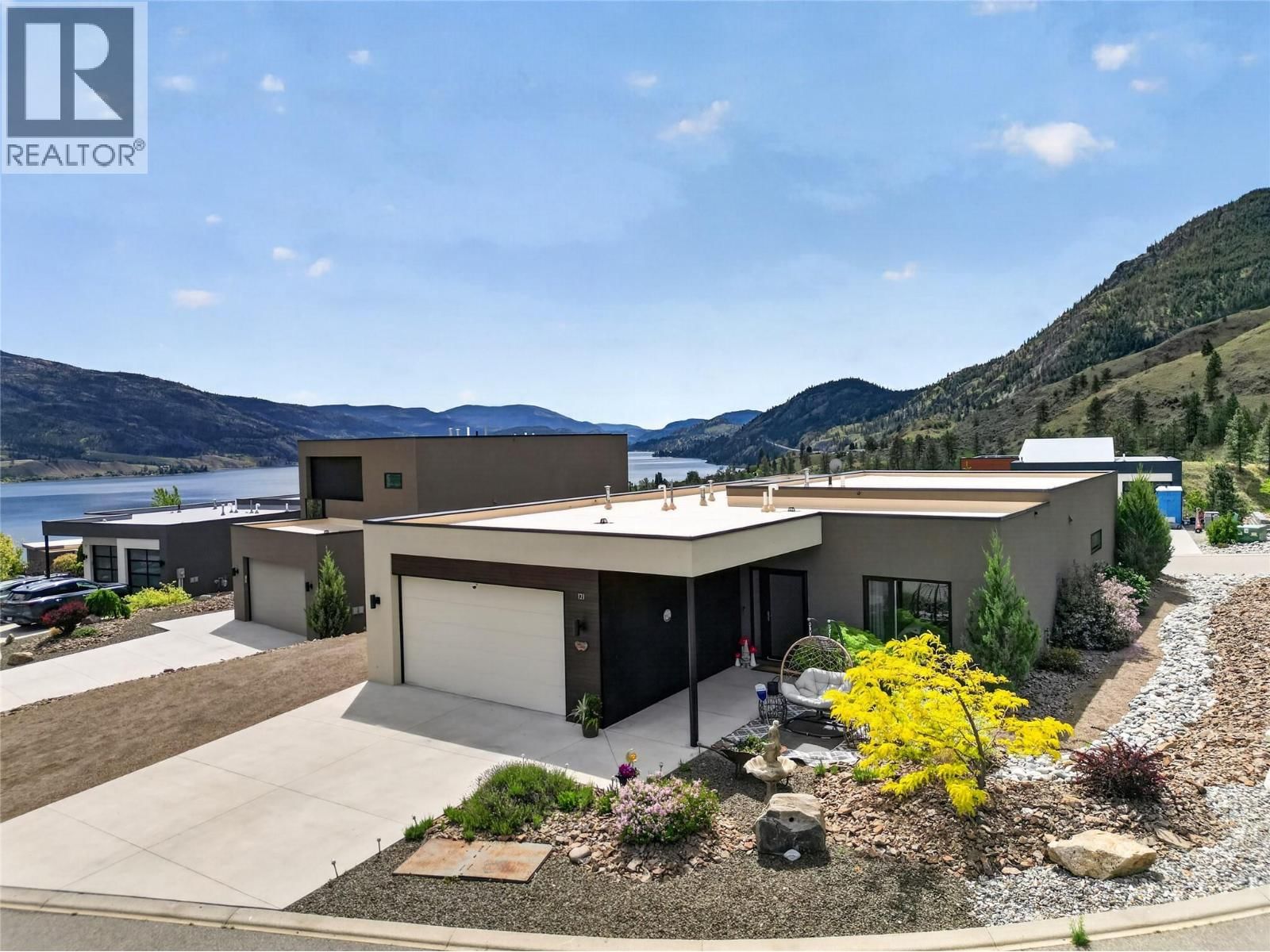 121 Ridge Park, Penticton, British Columbia V2A 0B1