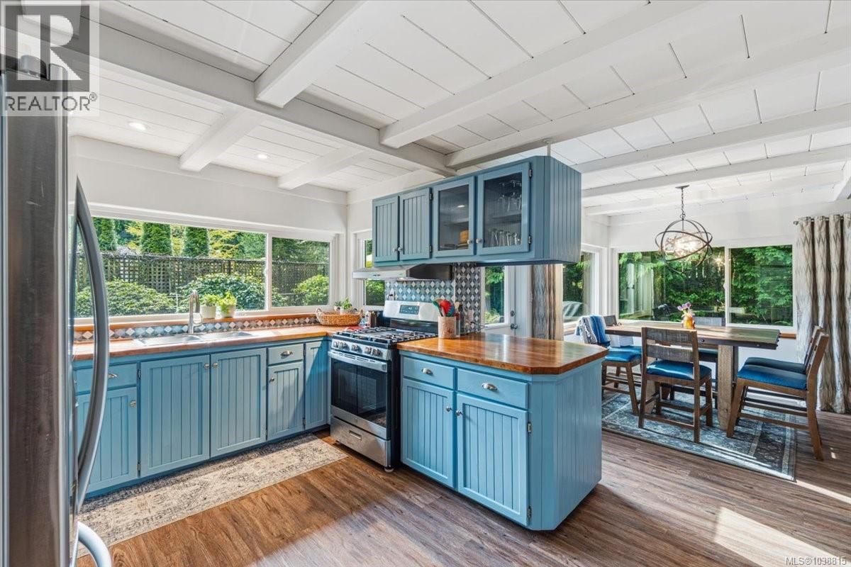 324 Chester Road property photo
