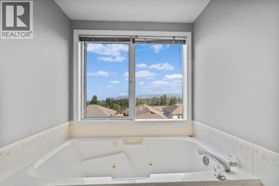 2121 3 Avenue Southeast | Salmon Arm British Columbia | Slide Image Forty-six