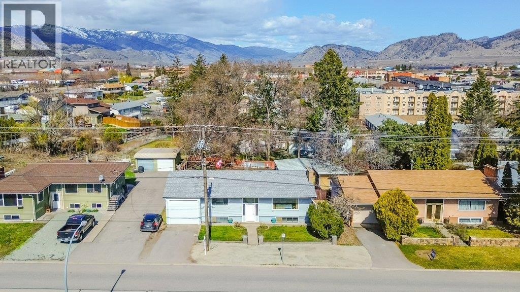 9108 74th Avenue, Osoyoos, British Columbia V0H 1V0