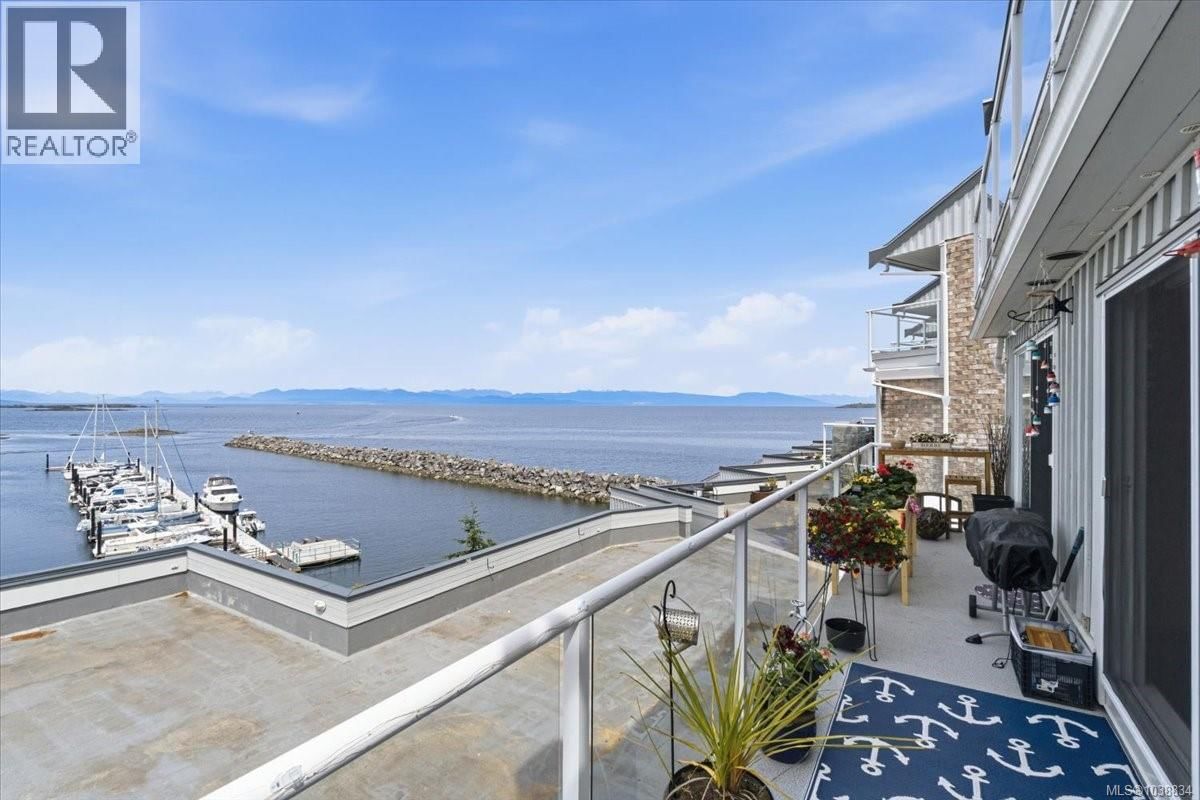 405 3555 Outrigger Road property photo