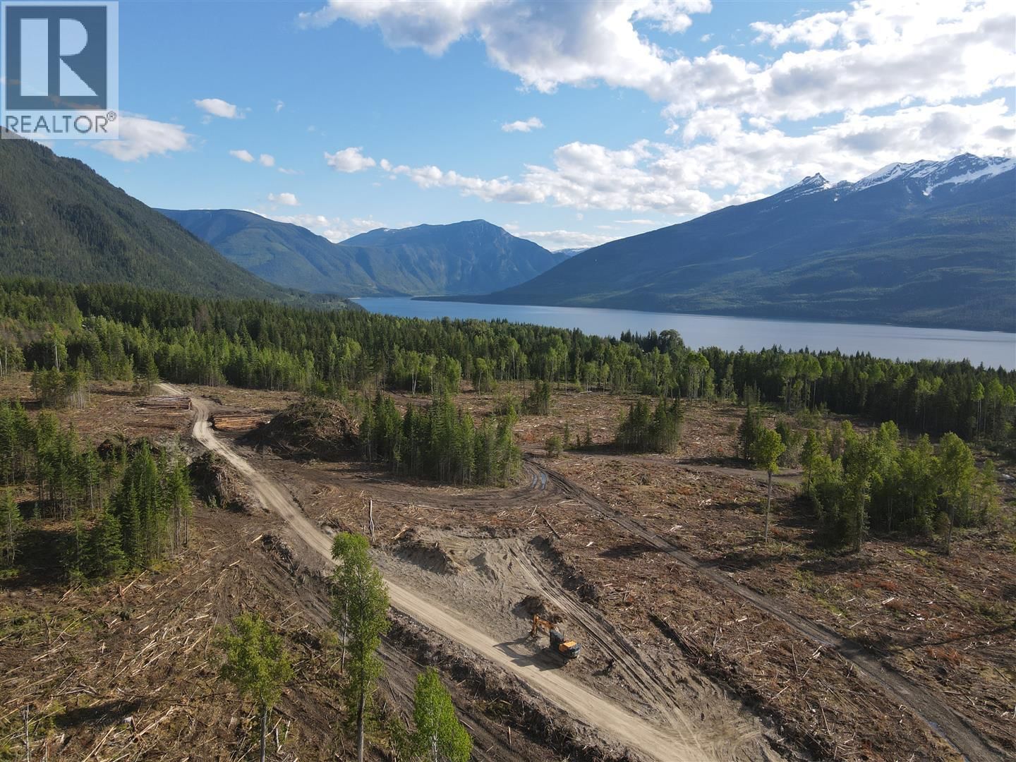 944 Guidon Road, Nakusp, British Columbia V0G 1R1
