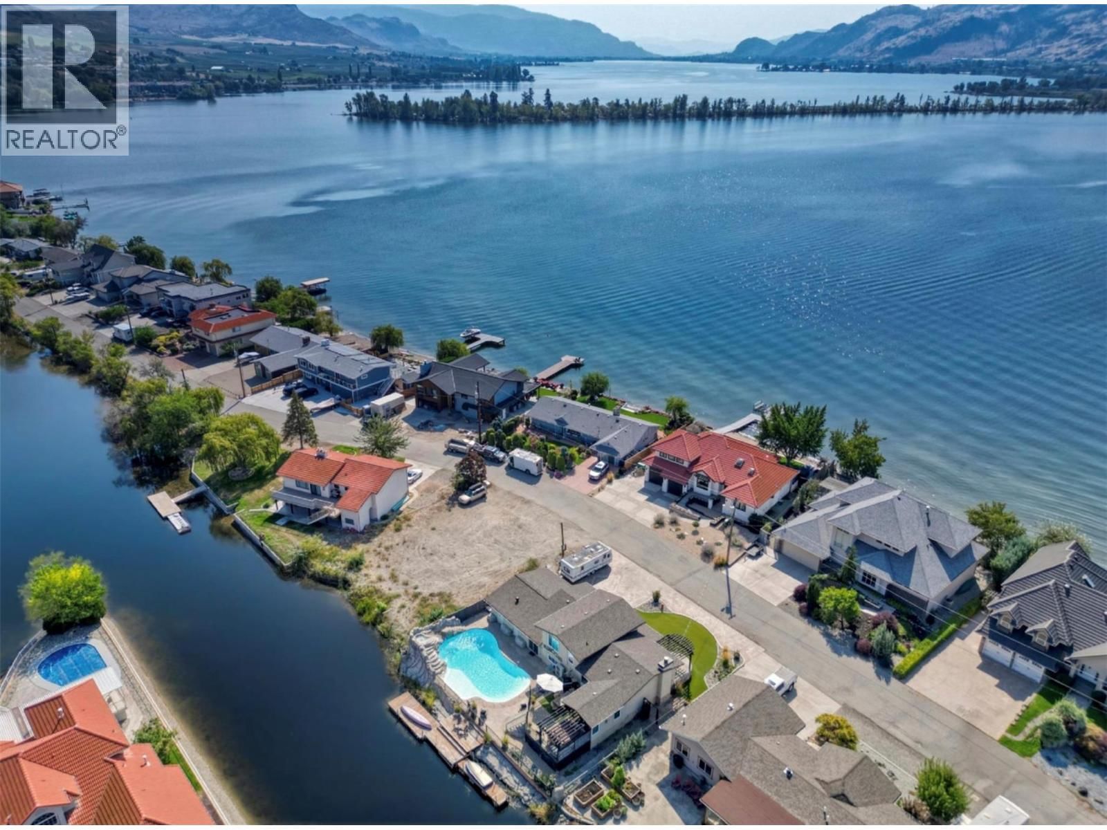 52 HARBOUR KEY Drive, Osoyoos, British Columbia V0H 1V3