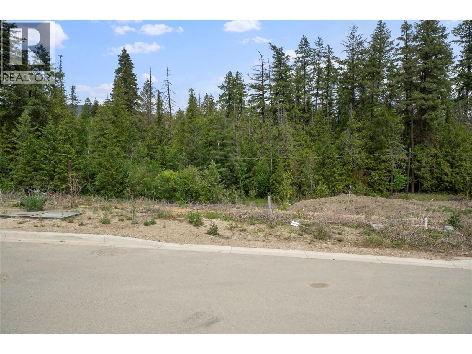 4301 69 Avenue Northeast, Salmon Arm, British Columbia V0E 1K0