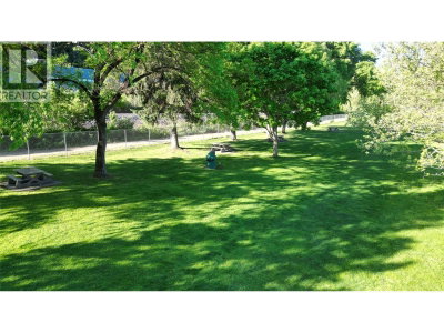 4411 69 Avenue Northeast | Salmon Arm British Columbia | Slide Image Eight