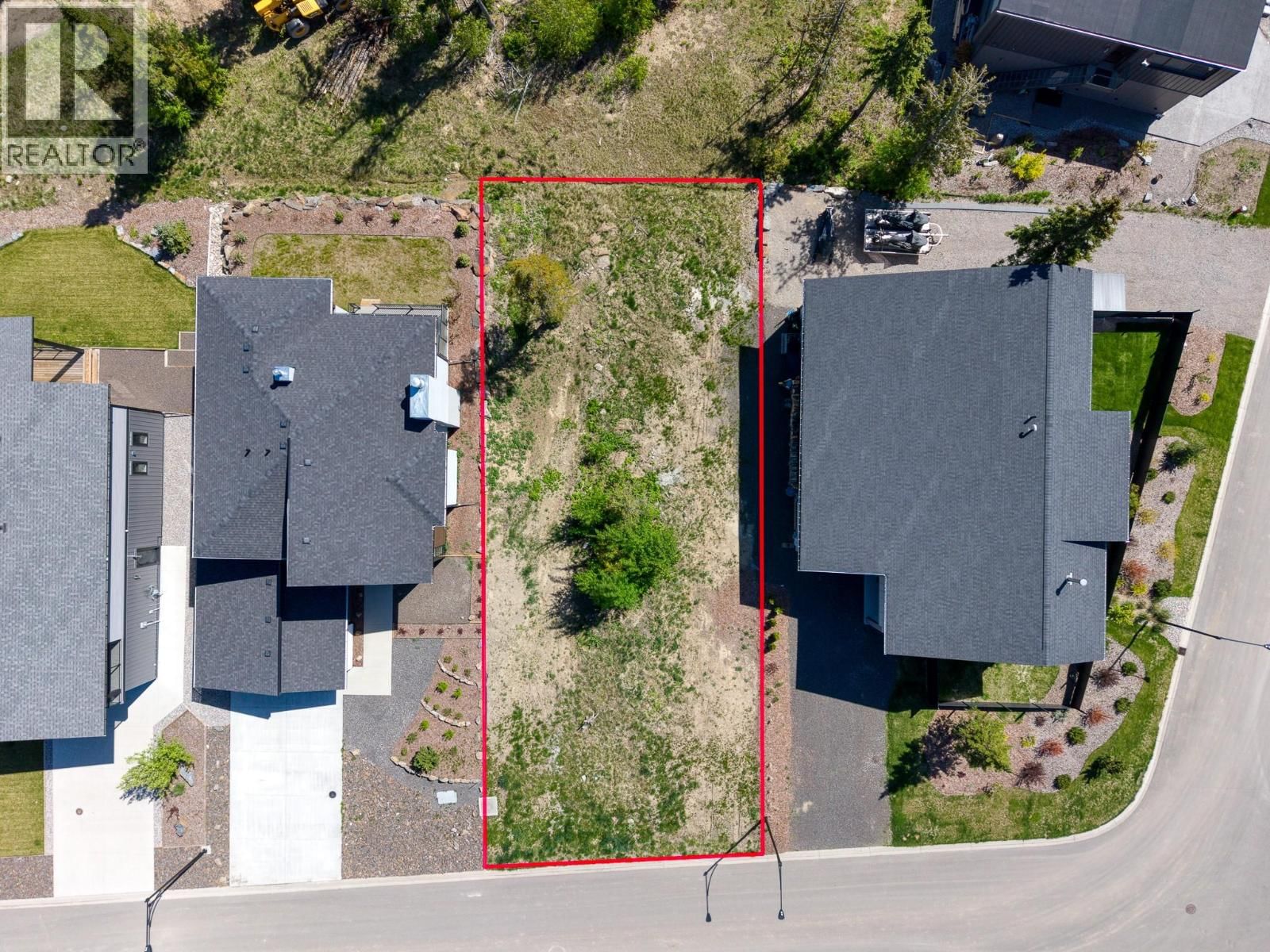 6 MAMMOTH Drive property photo