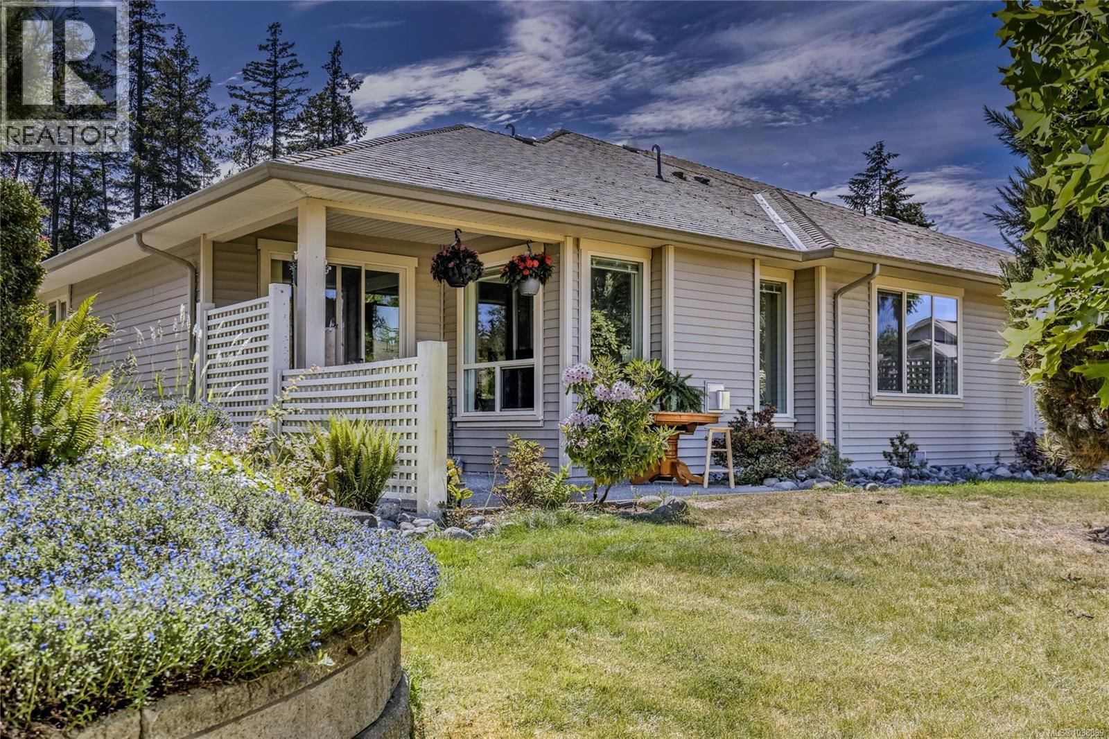 102 4466 Stonebridge Place property photo