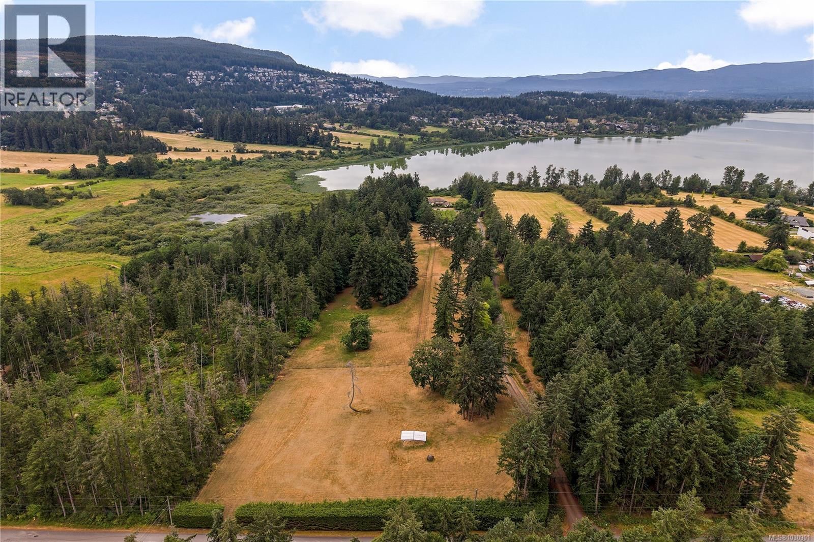 1662 Stamps Road property photo