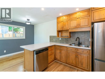 1791 27 Avenue Northeast | Salmon Arm British Columbia | Slide Image Twelve