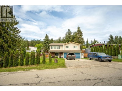 1791 27 Avenue Northeast | Salmon Arm British Columbia | Slide Image Fifty-five