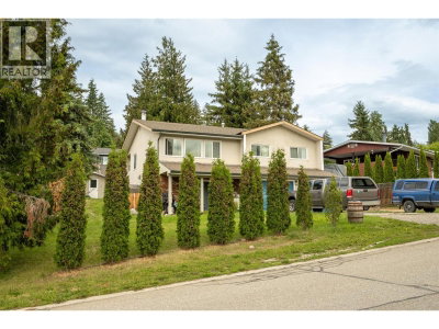 1791 27 Avenue Northeast | Salmon Arm British Columbia | Slide Image Fifty-seven