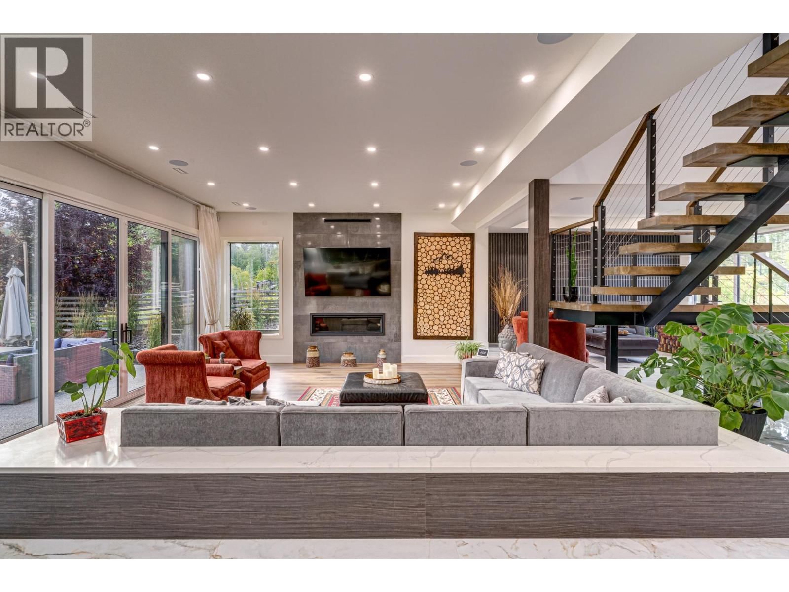4 SUNSET Lane property photo