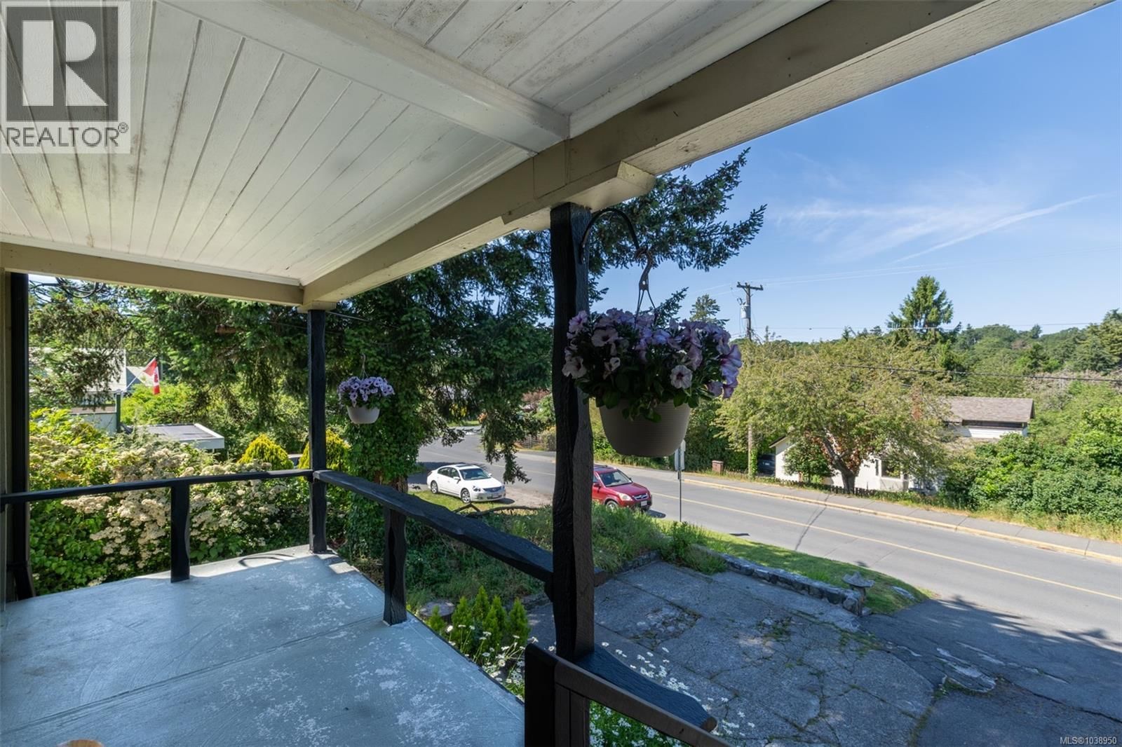 1495 Derby Road property photo