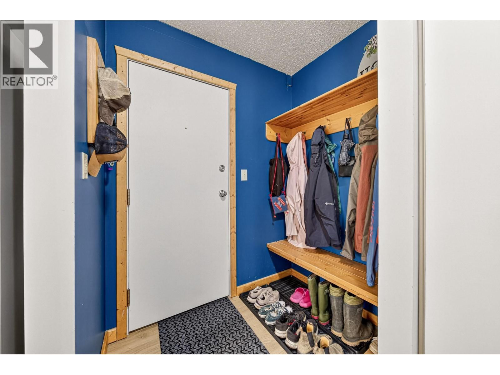 308 65 Cokato Road property photo