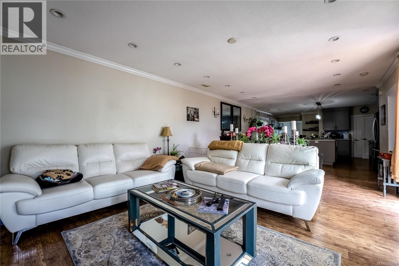 1661 Freeman Avenue property photo