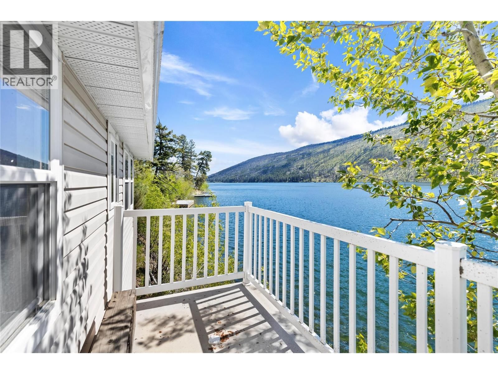 2517 Loon Lake Road, Loon Lake, British Columbia V0K 1H1