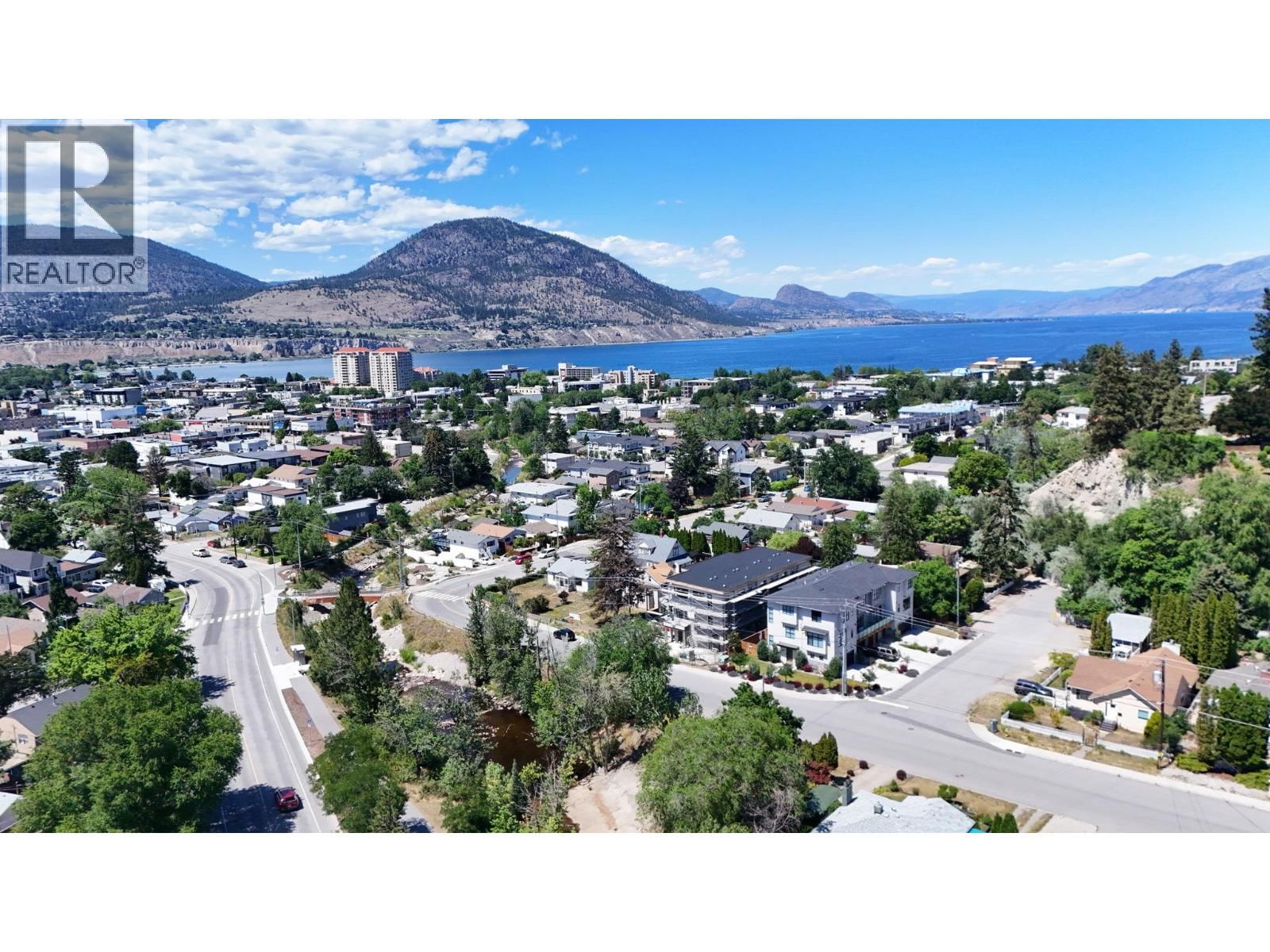 463 WADE Avenue, Penticton, British Columbia V2A 1T1