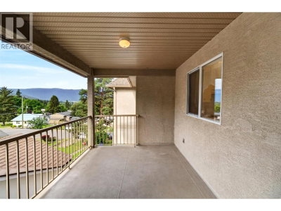 330 7 Street Southeast | Salmon Arm British Columbia | Slide Image Four