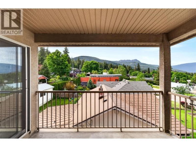330 7 Street Southeast | Salmon Arm British Columbia | Slide Image Forty-five