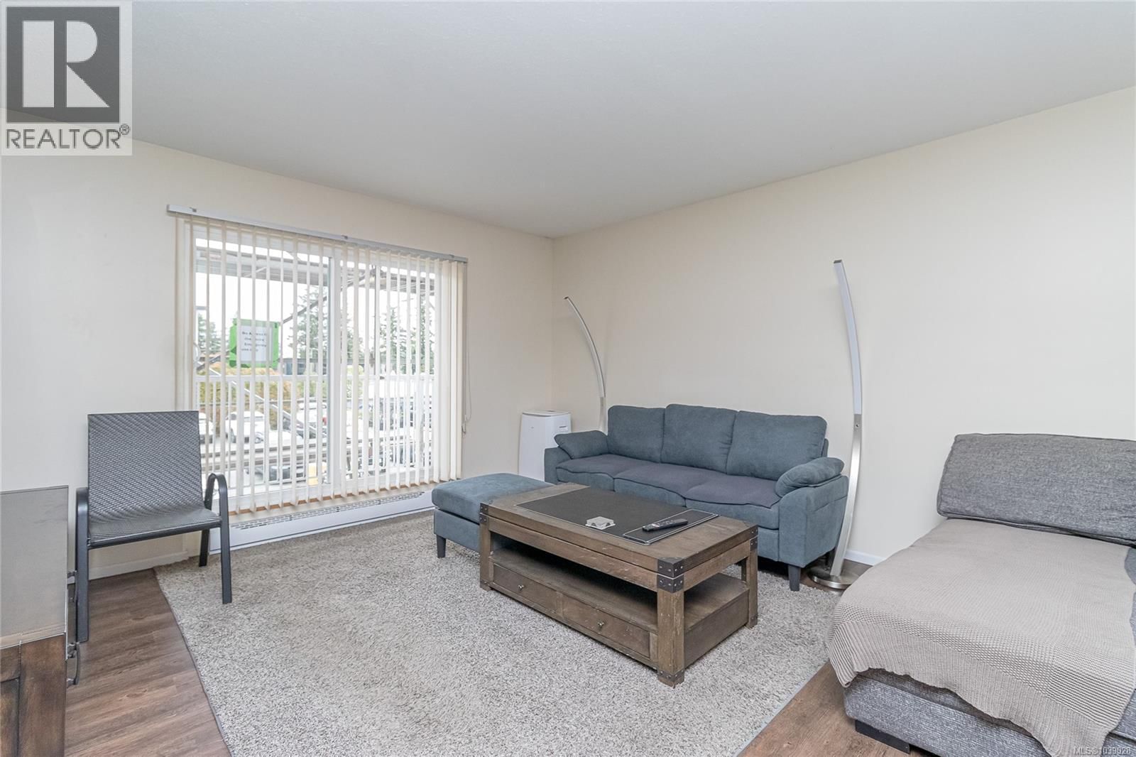 209 3185 Barons Road property photo