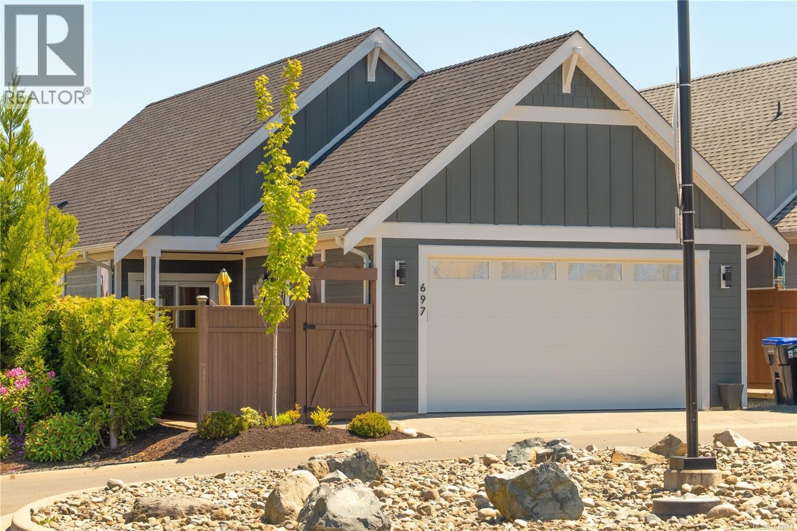 697 Briarwood Drive property photo