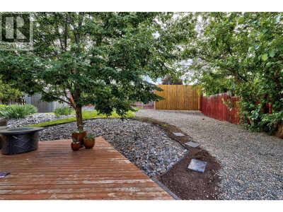1119 Pine Street | Kamloops British Columbia | Slide Image Sixteen