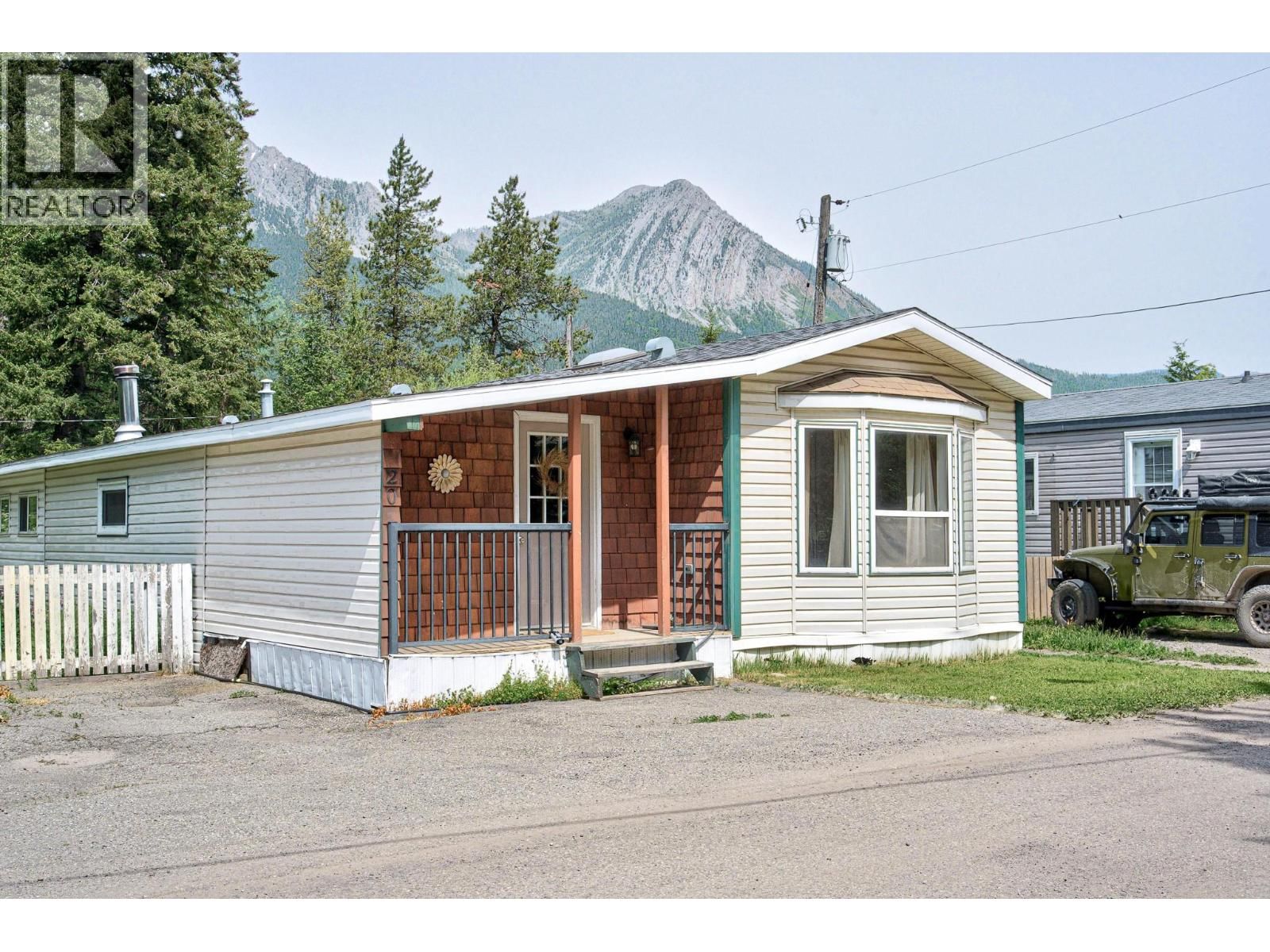 20 9773 Stephenson Road property photo